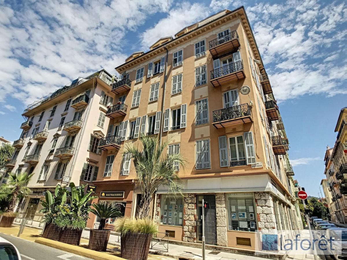 Modern, Traditional , Bright And Stylish Appartement Nice Eksteriør bilde